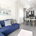 Casa Brilhante - Sunny Delight Apartmán